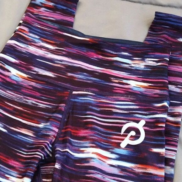 PELOTON Melody Purple Blue High Waist Reversible Workout Leggings Small NWT - Picture 16 of 16